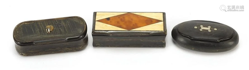 Three antique horn snuff boxes, one with silver inlay,