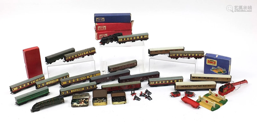 00 gauge model railway, some tinplate, including