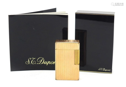 Dupont gold plated cigarette lighter wit...