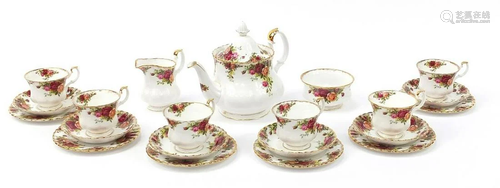 Royal Albert Old Country Roses six place tea service