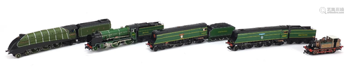 Five Hornby 00 gauge locomotives, four with tenders