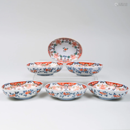 Set of Six Japanese Imari Red and Blue Porcelain Dishes