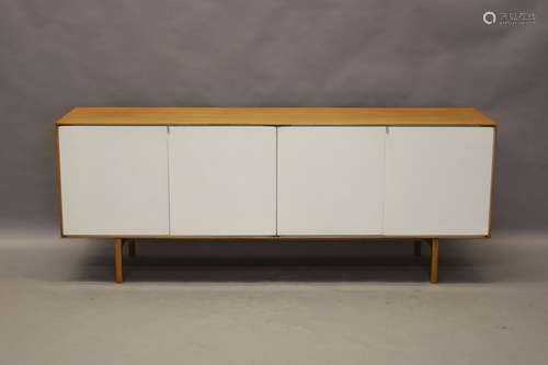 Design vintage Knoll vierdeursdressoir Credenza met aluminiu...