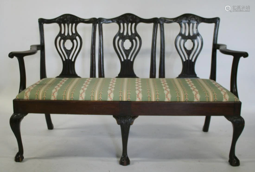 Antique Mahogany Hepplewhite Style Settee.