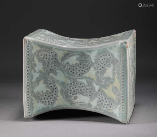 Song Dynasty - Korean Porcelain Pillow