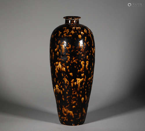 Song Dynasty - Jizhou Kiln  Bottle