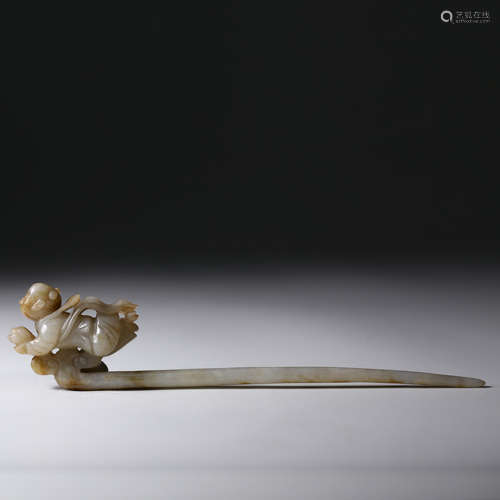 A Carved Jade Apsaras Hair Pin