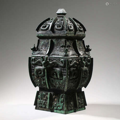 A Bronze Ritual Vessel Zun