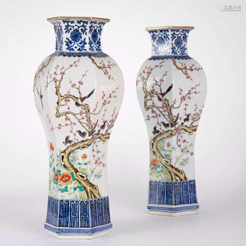 A Pair Of Underglaze Blue Flower&Bird Hexagonal Vases