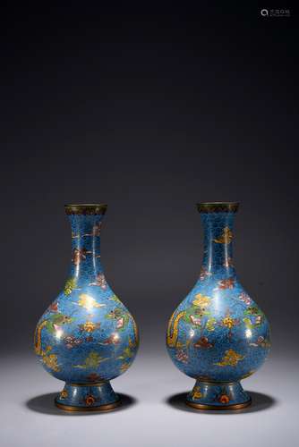 A PAIR OF CHINESE CLOISONNE ENAMEL 'DRAGON' VASES