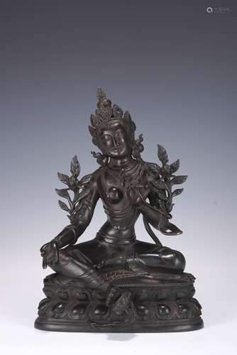 A CHINESE BRONZE FIGURE OF TARA