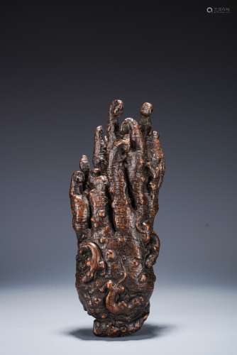 A CHINESE AGARWOOD 'FINGER CITRON' CARVING