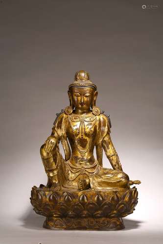 A LARGE CHINESE GILT BRONZE FIGURE OF BODHISATTVA