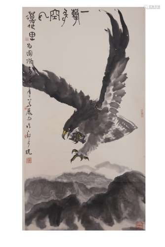 A CHINESE INK 'EAGLE' PAINTING BY ZHENG NAIGUANG