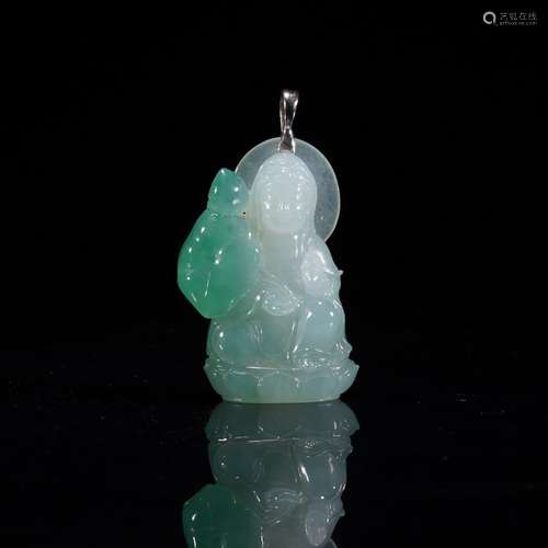 TYPE A CHINESE JADEITE GUANYIN PENDANT