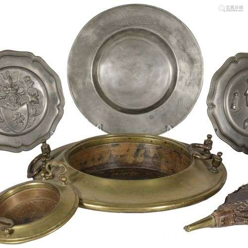 A lot with (8) various utensils, 19th / 20th century.