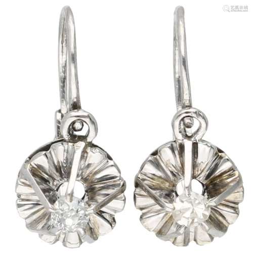 14K. Vintage white gold earrings set with approx. 0.06 ct. d...