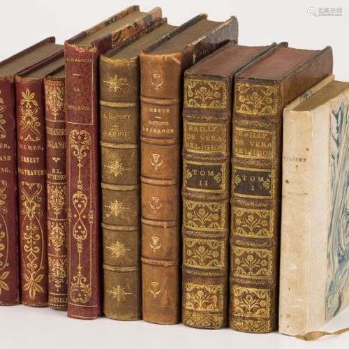 A lot comprised of various books a.w. Molière, Sapho, R.L. S...