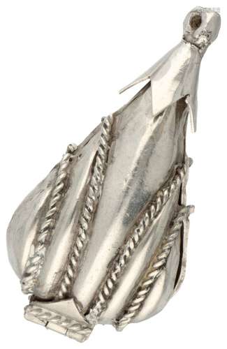 Silver drop-shaped pomander pendant - 835/1000.
