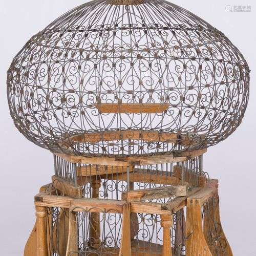 A pagoda style birdcage, 20th century.