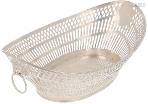 Bread basket silver.