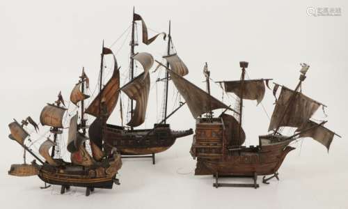 A lot comprised of (3) model ships, 20th century.