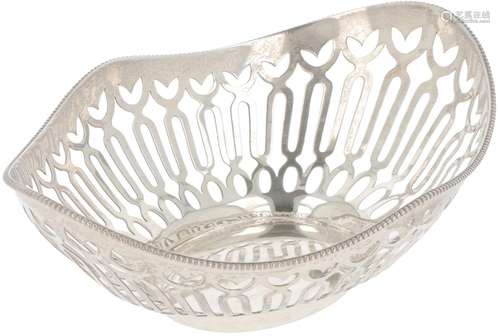 Silver bonbon or 'sweetmeat' basket.