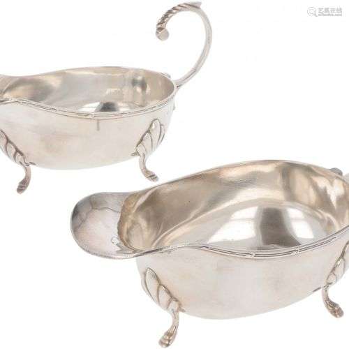 (2) piece set of silver-plated sauce boats.