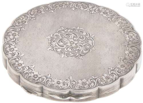 Compact make-up mirror, silver.