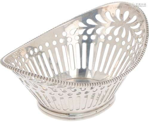 Pastille basket silver.