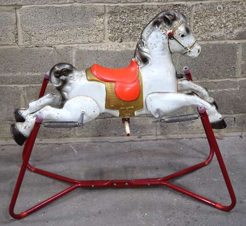 A Mobo Prairie king vintage metal rocking horse 91 x 100 x 5...