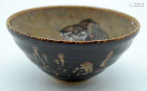 A small Chinese Hares foot porcelain bowl 6 x 12cm.