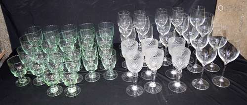 A huge quantity of glass ware (Qty).