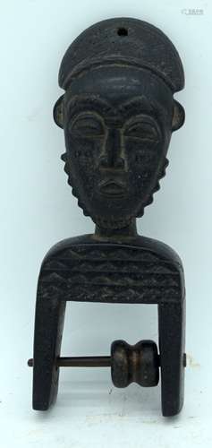 A African Tribal pulley 22cm .