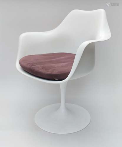 Eero SAARINEN EDITION KNOLL INTERNATIONALSuite de 6 fauteuil...