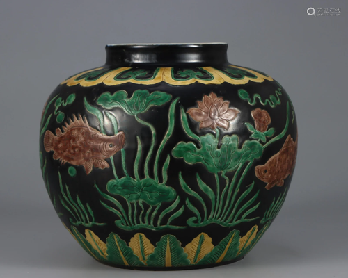 A Famille Verte Lotus Pond Jar Qing Dynasty