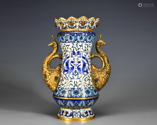 A Painted Enamel Vase with Double Handles Qing Dynasty