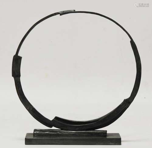 Bruno ROMEDA (1933 - 2017) Petit rond Epreuve en bronze à pa...