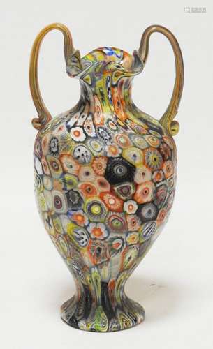 MURANO Vase en verre soufflé millefiori de forme ovoïde à an...