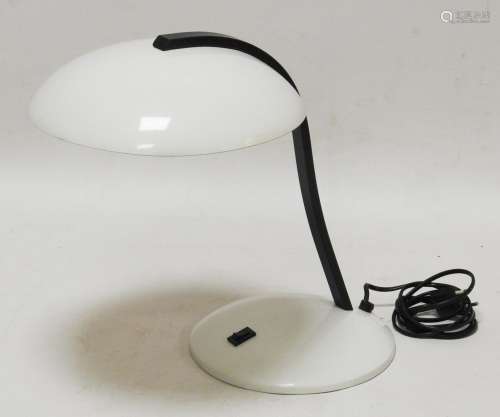 NUOVA VENETA - Italie Lampe de bureau laquée blanc H. : 38 c...