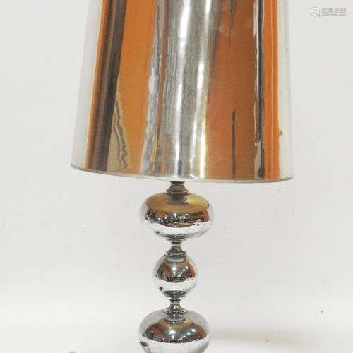 TRAVAIL des années 70 Pied de lampe en métal argenté. Abat-J...
