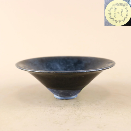A Black Glazed Flower Patterned Bowl