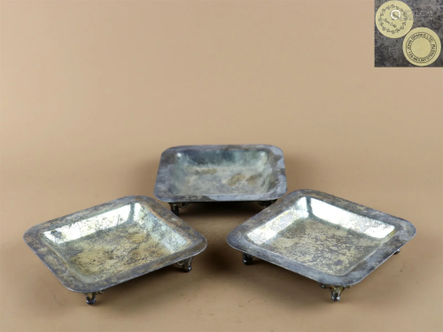 A Set of Square Silver Plates