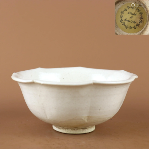 A White Glazed Porcelain Bowl