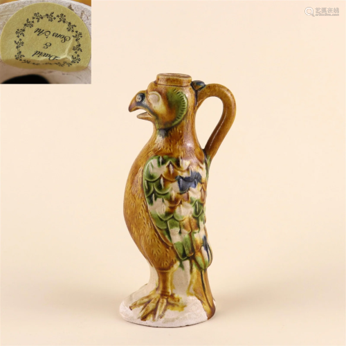 A San-Cai Glazed Porcelain Parrot Shaped Jar