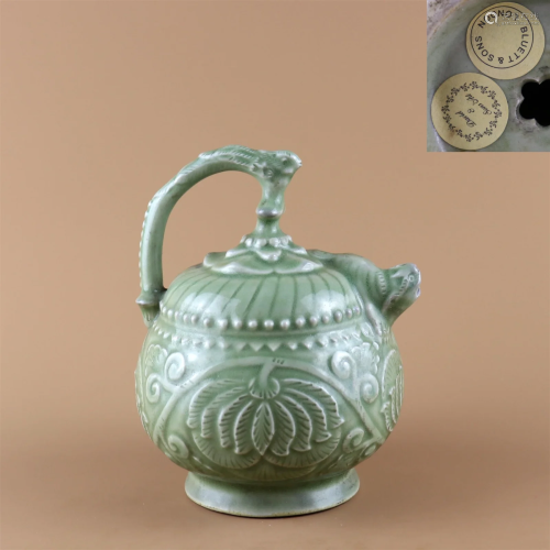 A Yaozhou Kiln Flower Patterned Teapot