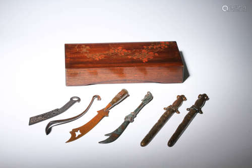 古銅 寶劍 六點 付蒔繪木盒