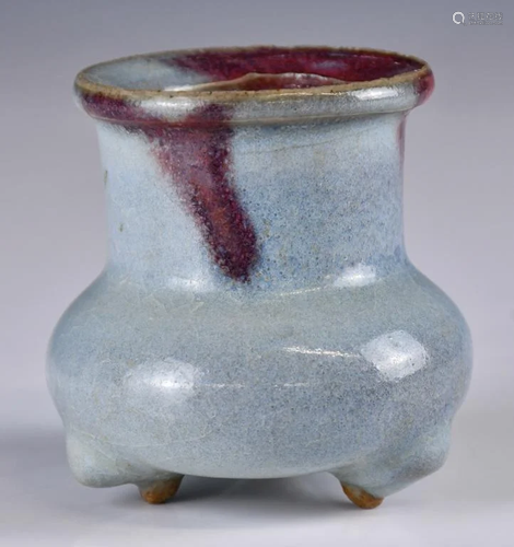 A Tripod Junware Censer w/Box