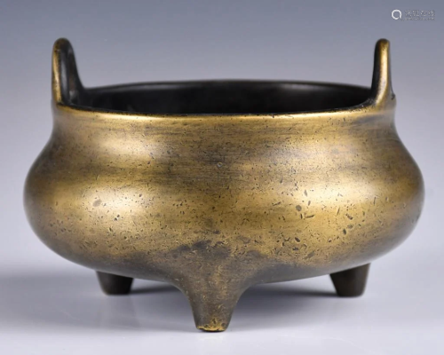 A Bronze Tripod Censer, Xuande Mark,18thC
