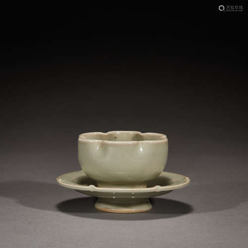 Song Dynasty,Yaozhou Kiln Flower Mouth  Bowl